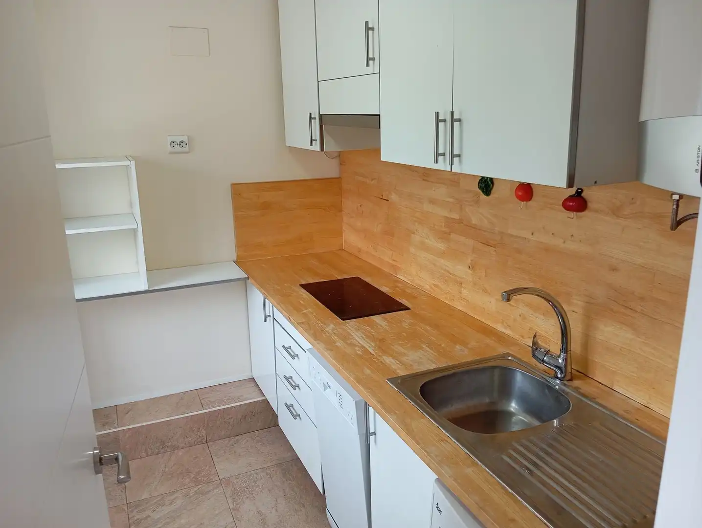 Kitchen of Houses for sale in Valdemorillo