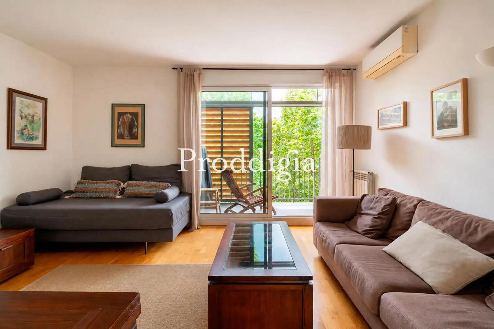 Living room of Attic for sale in Sant Cugat del Vallès  with Air Conditioner, Heating and Terrace