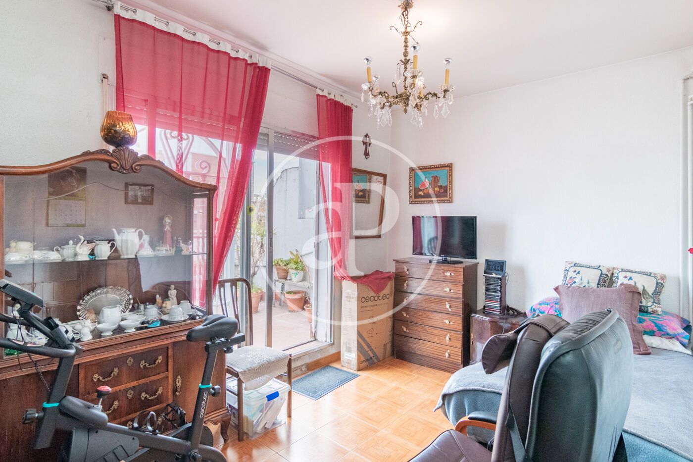 Living room of Attic for sale in  Madrid Capital  with Heating, Terrace and Furnished