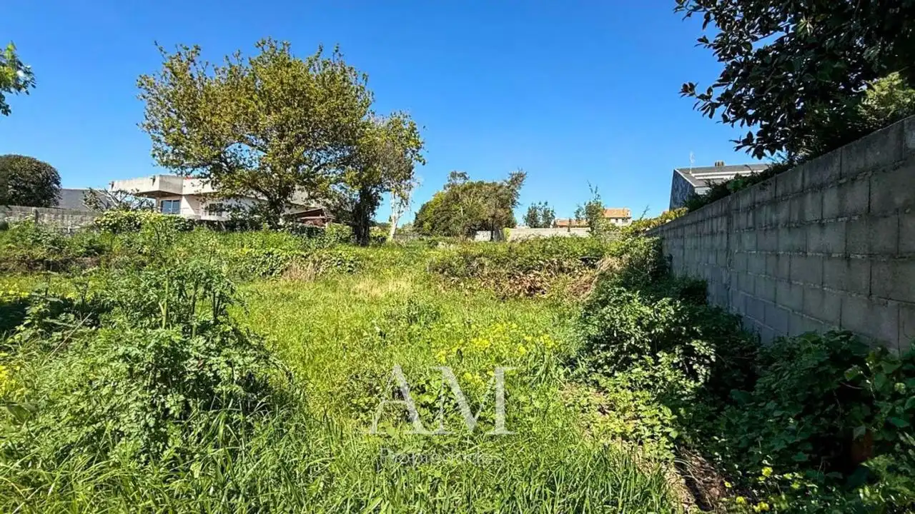 Terreno en venta en Nigrán