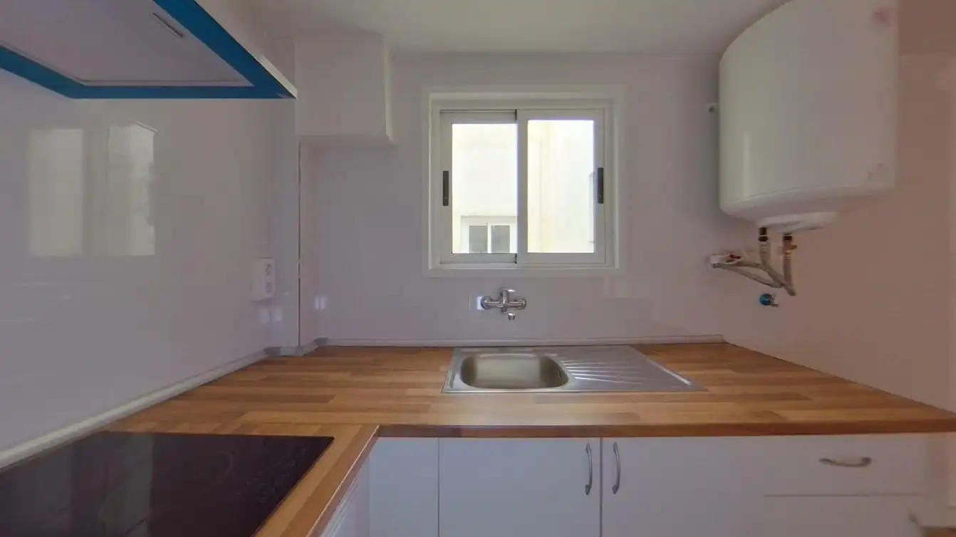 Kitchen of Flat for sale in Valencia  with Balcony