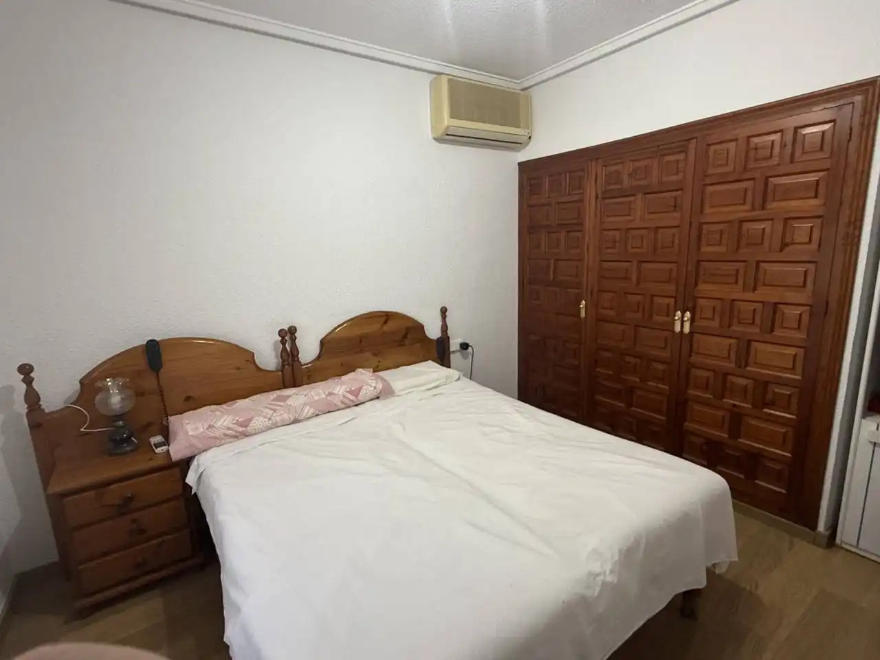 Habitación de Casa o chalet en venta en Elche / Elx con Aire acondicionado, Calefacción y Jardín privado