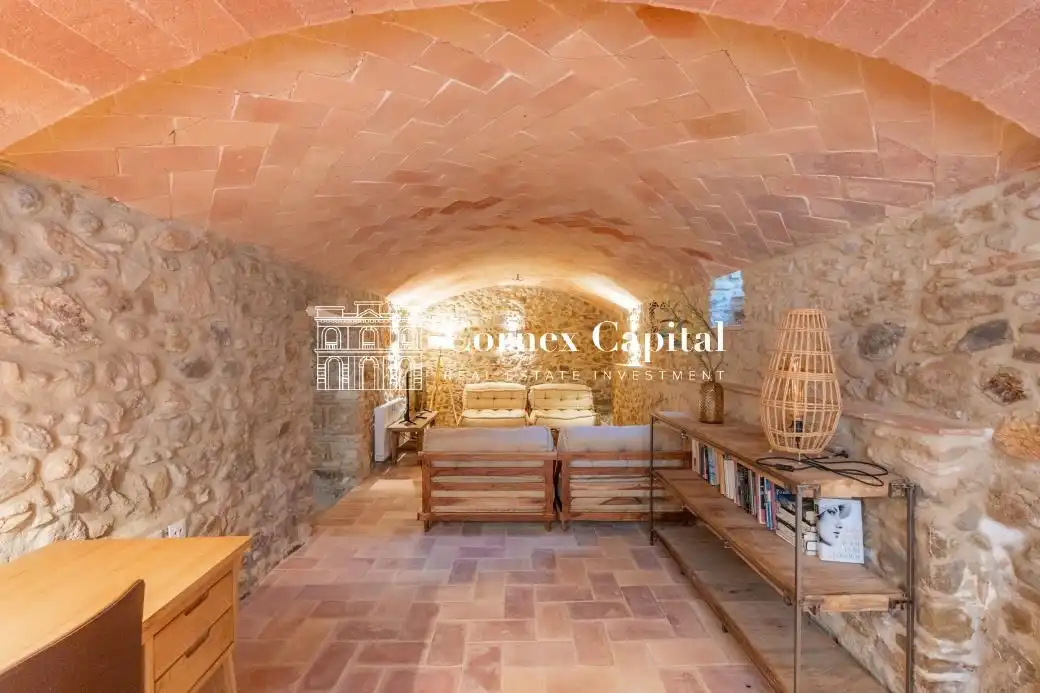 Casa o chalet en venta en La Bisbal d'Empordà con Aire acondicionado, Calefacción y Jardín privado