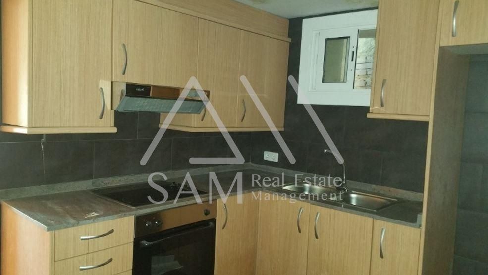 Kitchen of Planta baja for sale in Callús