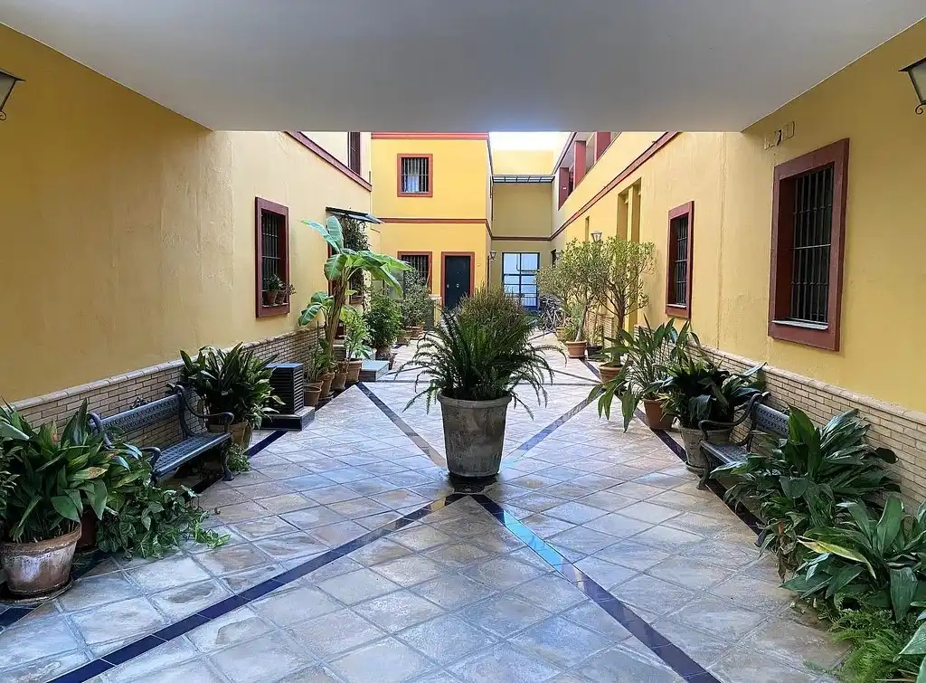 Study for sale in Casco Antiguo