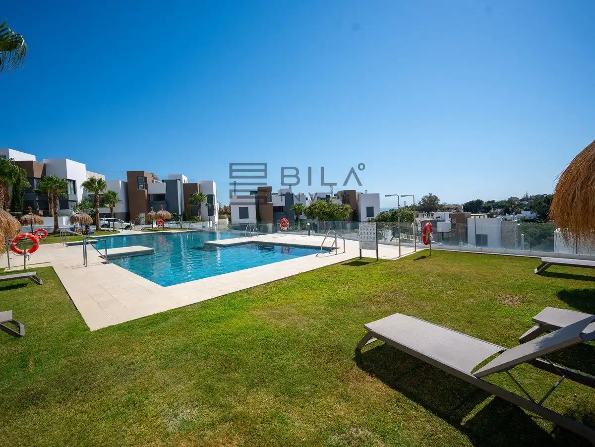 Wohnung mit Pool zum Verkauf in Artola Homes