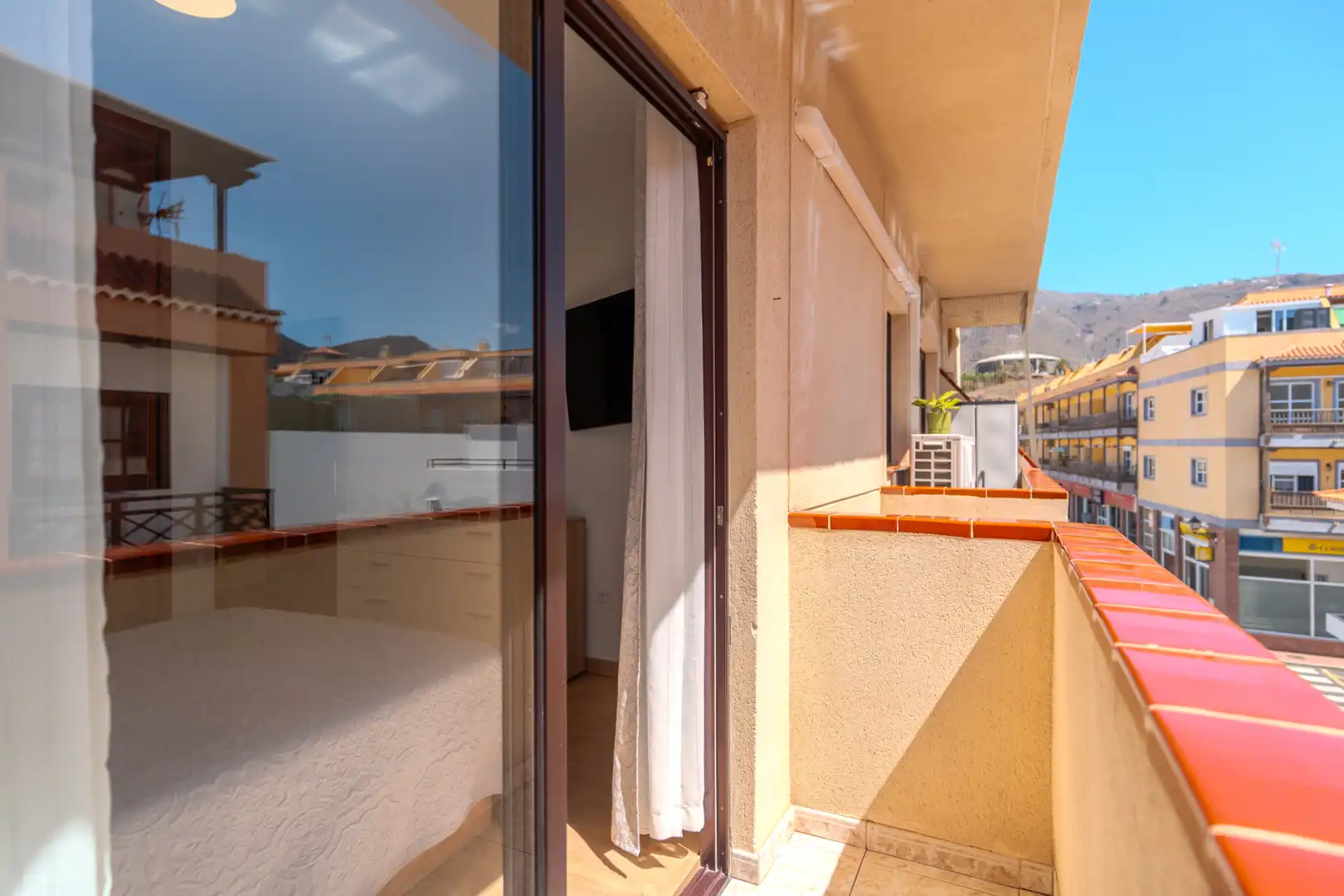 Terraza de Piso en venta en Arona con Amueblado y Balcón