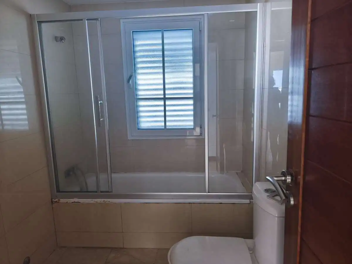 Bany de Pis en venda en San Bartolomé amb Terrassa