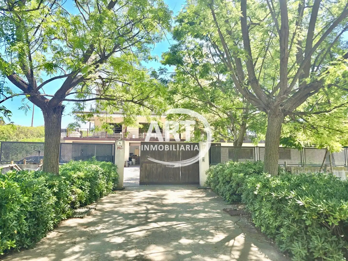 Vista exterior de Casa o chalet en venta en Bétera con Aire acondicionado, Calefacción y Jardín privado