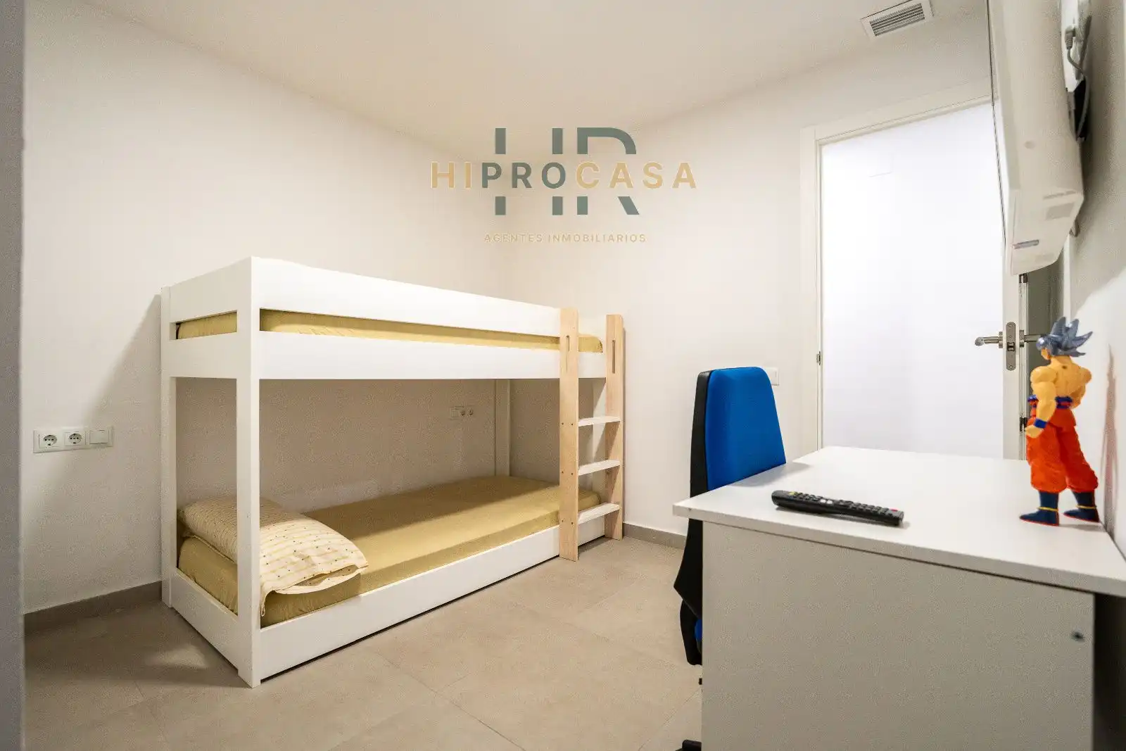 Habitación de Piso en venta en Población de Arroyo con Aire acondicionado, Calefacción y Terraza