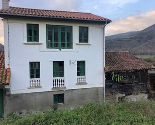 Exterior view of House or chalet for sale in Belmonte de Miranda