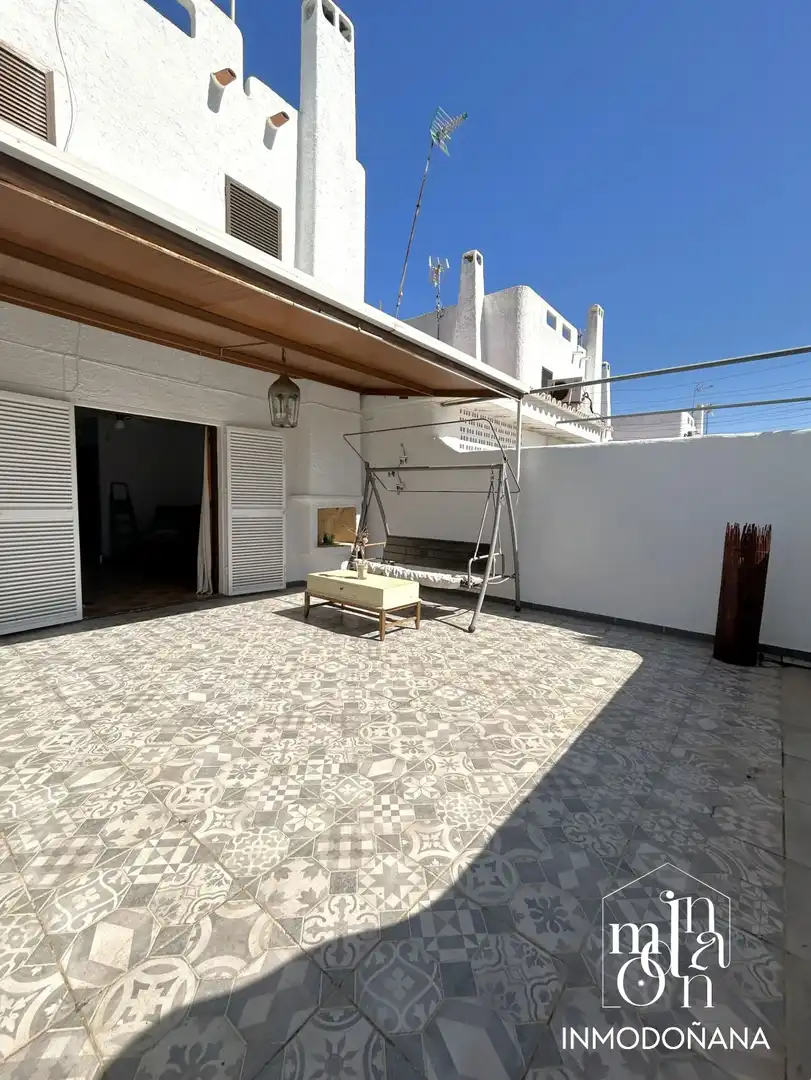 Terraza de Casa adosada en venta en Almonte con Jardín privado, Terraza y Trastero