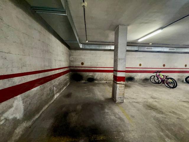 Garaje en Alquiler en CONVENI en La Prosperitat