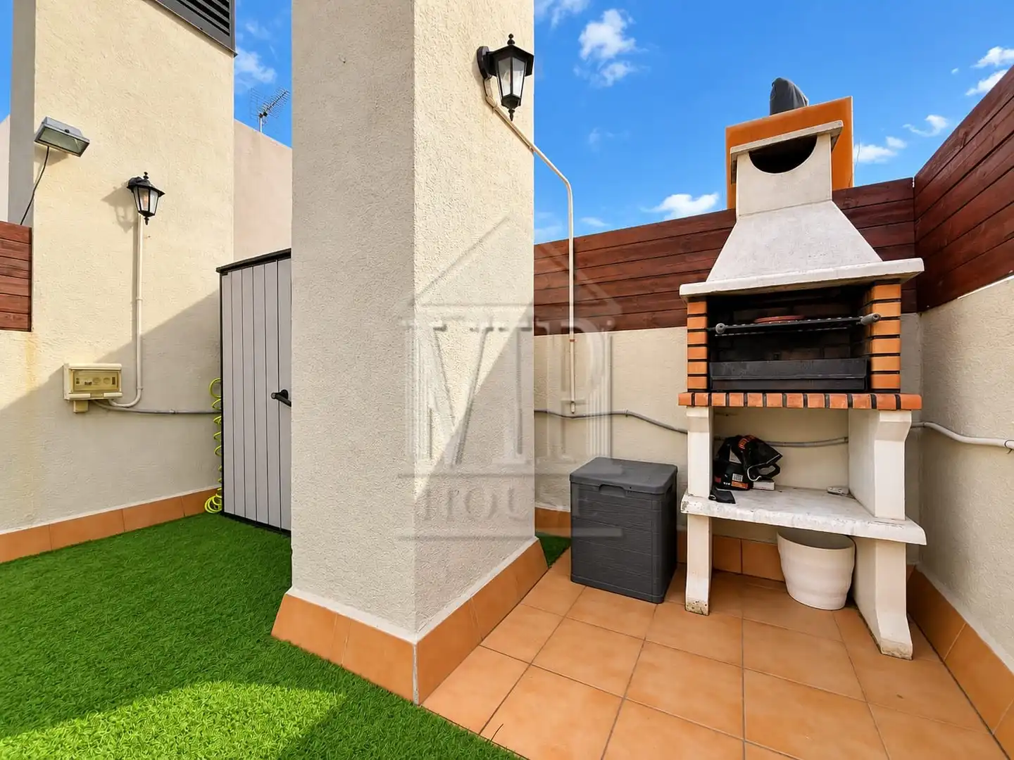 Flat with terrace for sale in Carrer del Doctor Robert, imagen 3