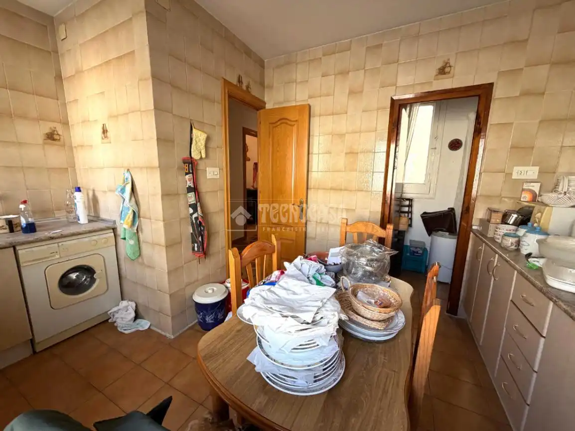 Kitchen of Flat for sale in Zaragoza  with Heating