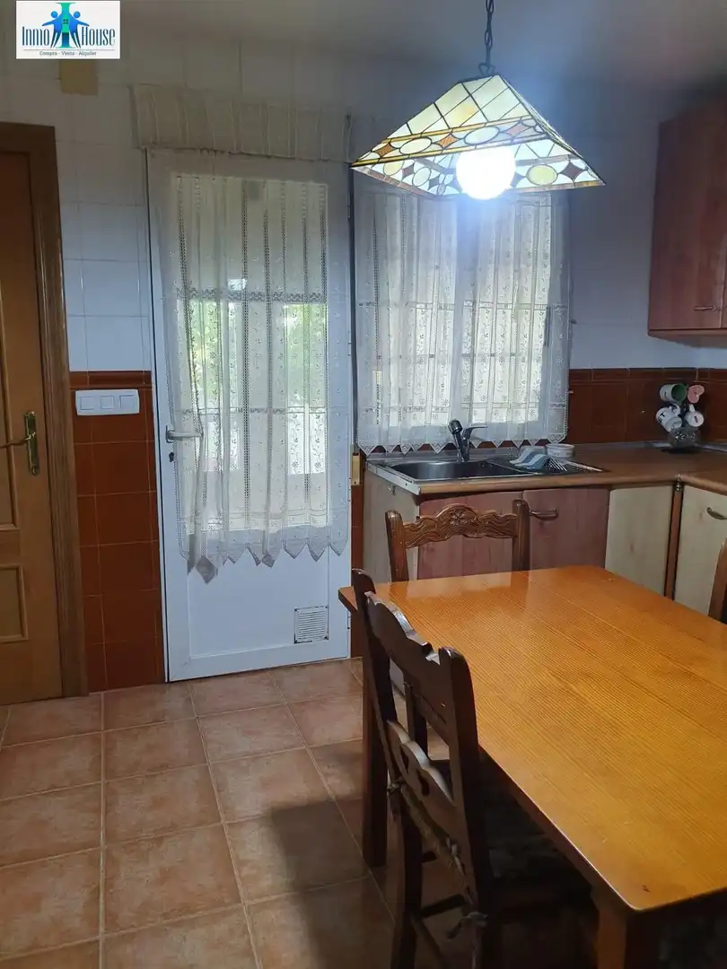 Cuina de Casa o xalet en venda en Motilleja amb Aire condicionat, Jardí privat i Terrassa