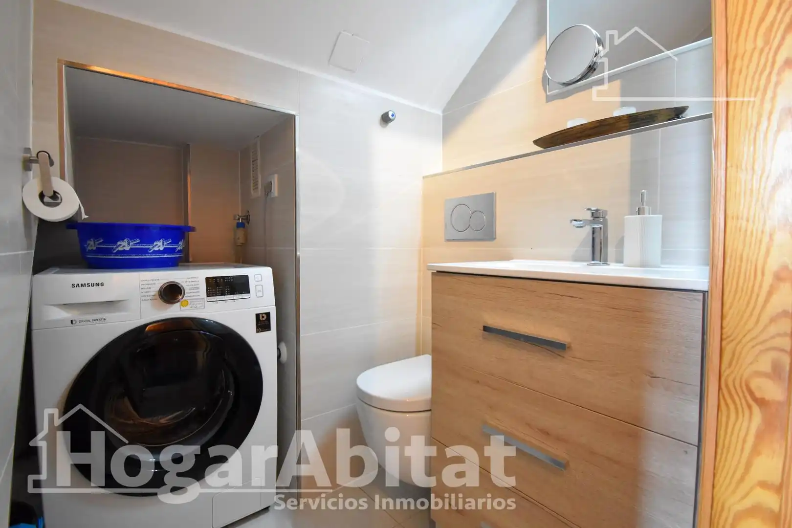 Baño de Ático en venta en Dénia con Aire acondicionado, Calefacción y Jardín privado