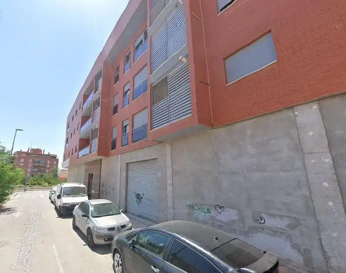 Flat for sale in Calle Juan Jose Mtnez Ferra 1, imagen 3
