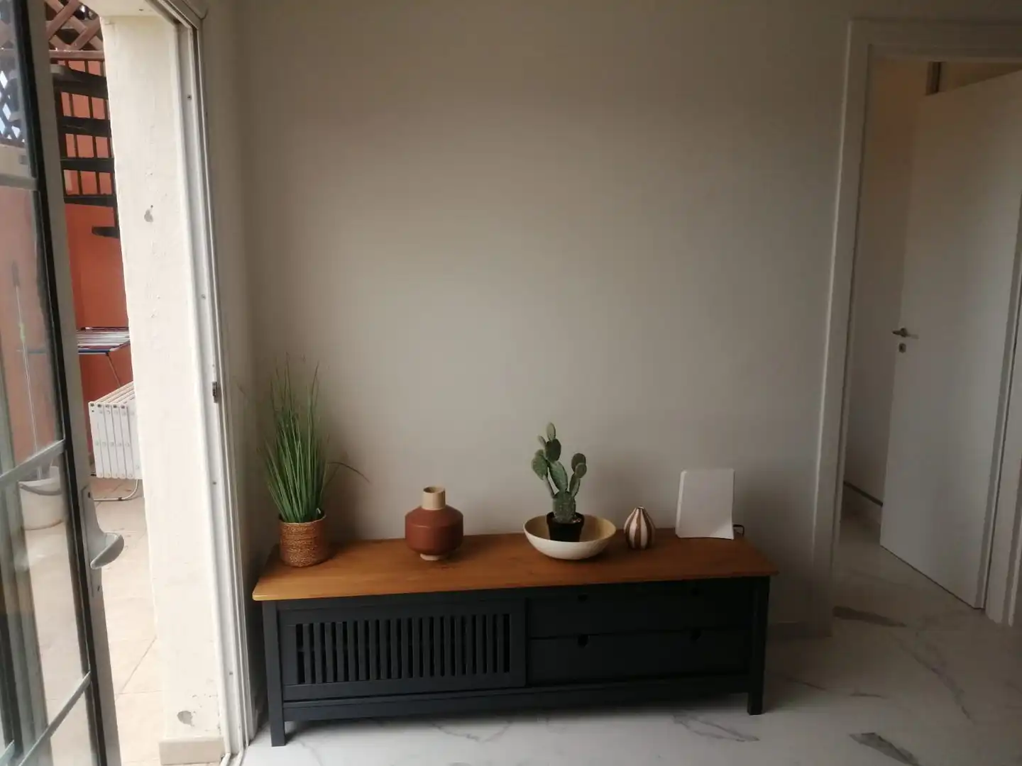 Wohnzimmer von Maisonette zum Verkauf in Arona mit Terrasse, Schwimmbad und Möbliert