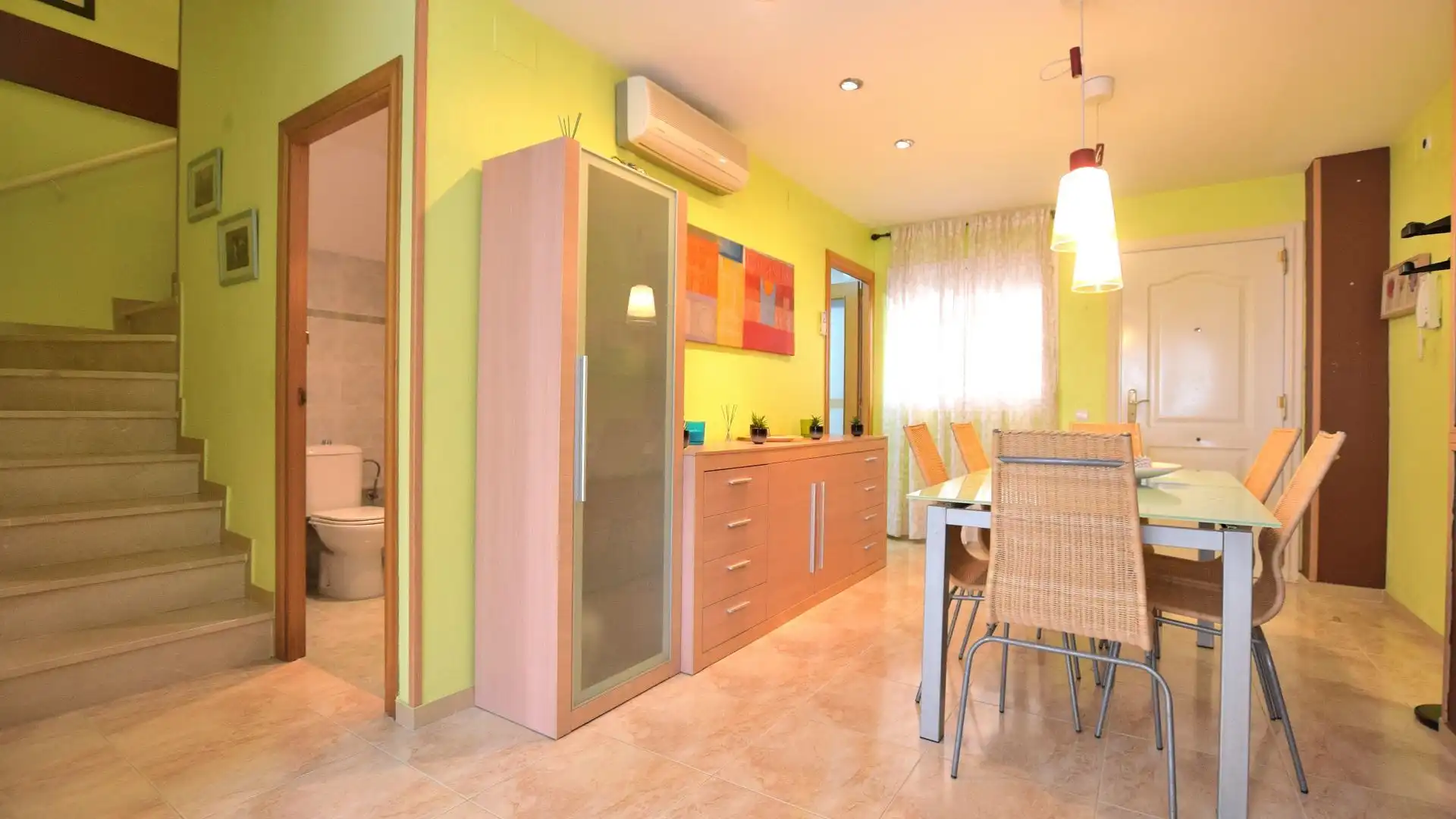 Comedor de Dúplex en venta en Salou con Aire acondicionado, Calefacción y Amueblado