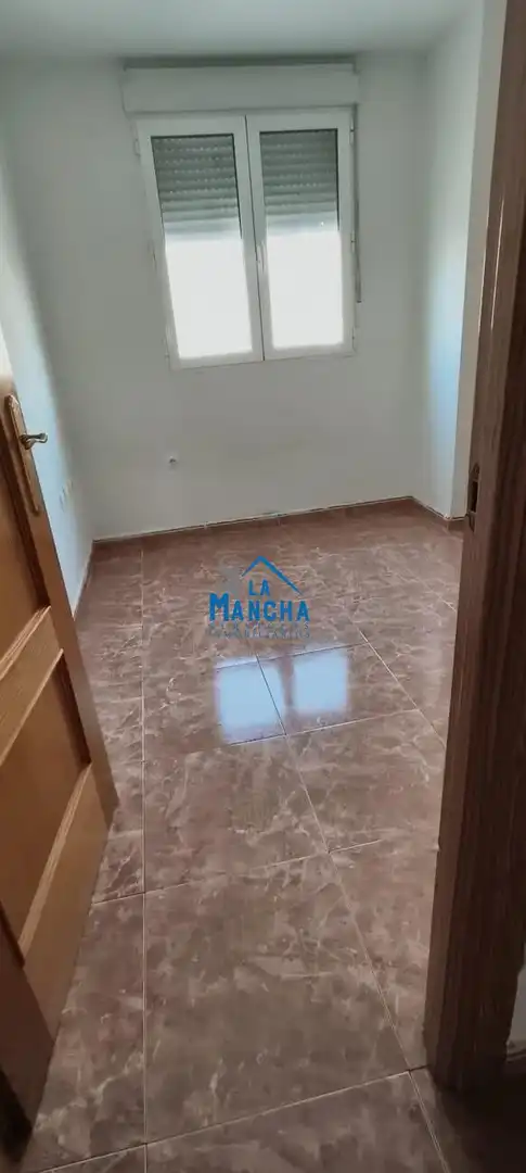 Reihenhaus zum Verkauf in Casas de Juan Núñez, imagen 3