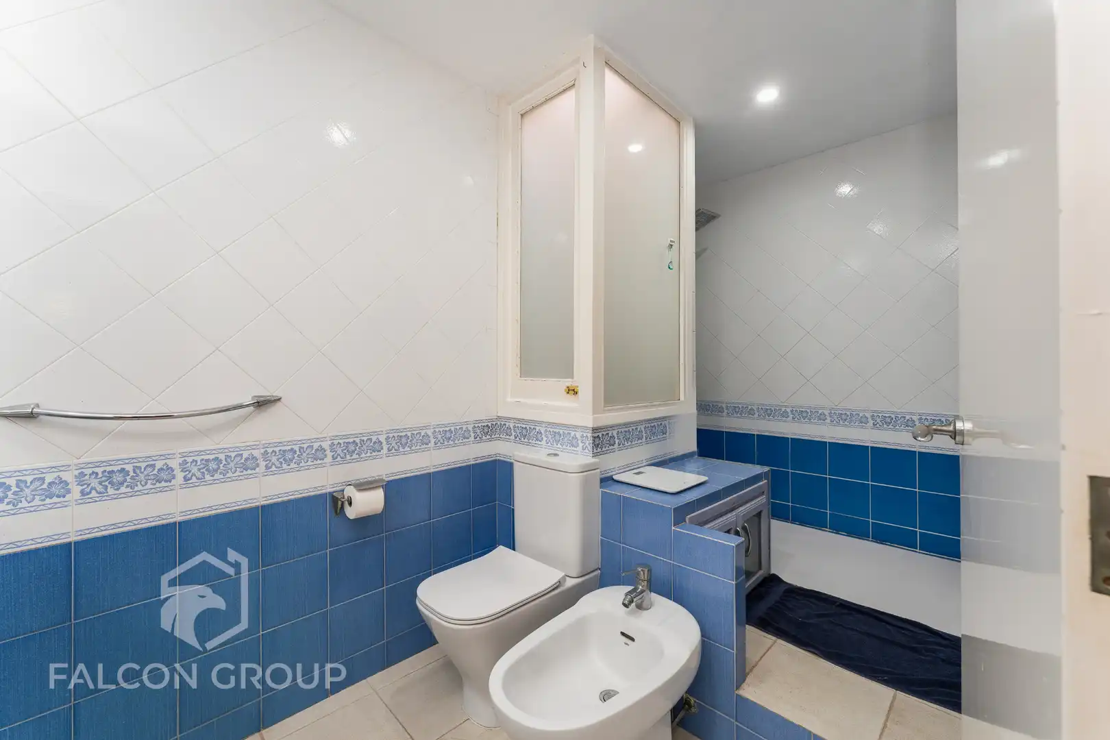 Bathroom of Duplexes for sale in Calafell  with Air Conditioner, Heating and Terrace