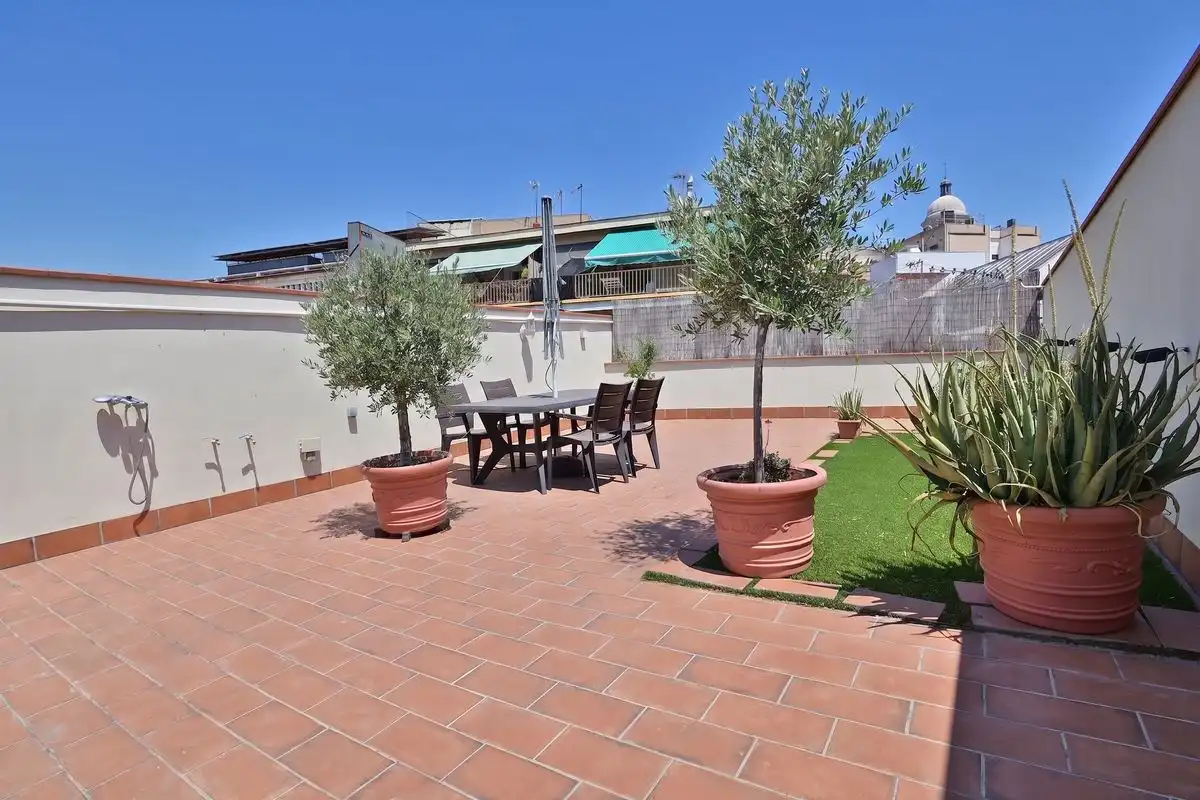 Penthouse mit Terrasse zum Verkauf in Carrer dels Tallers, imagen 3