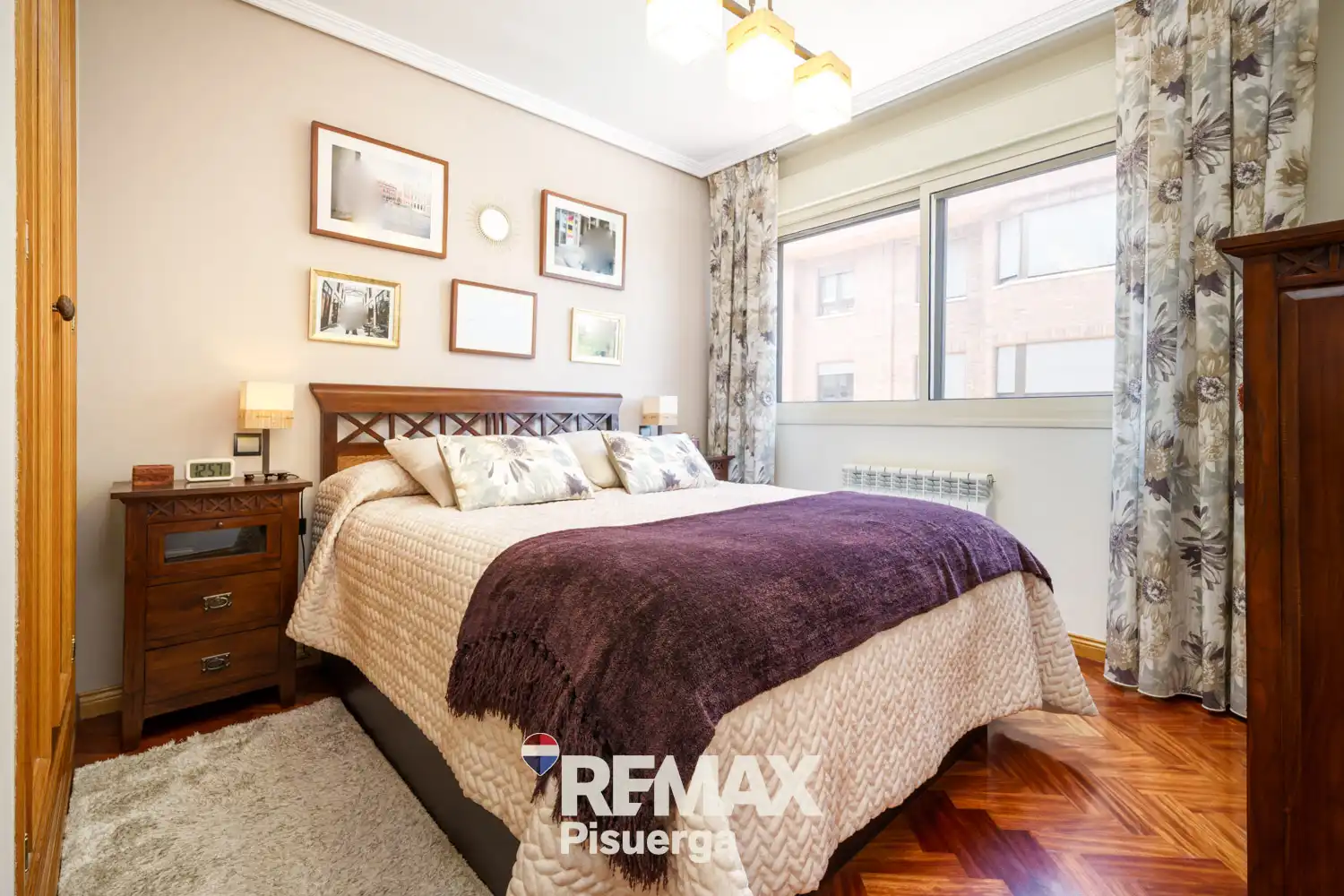Habitación de Piso en venta en Valladolid con Aire acondicionado, Calefacción y Jardín privado