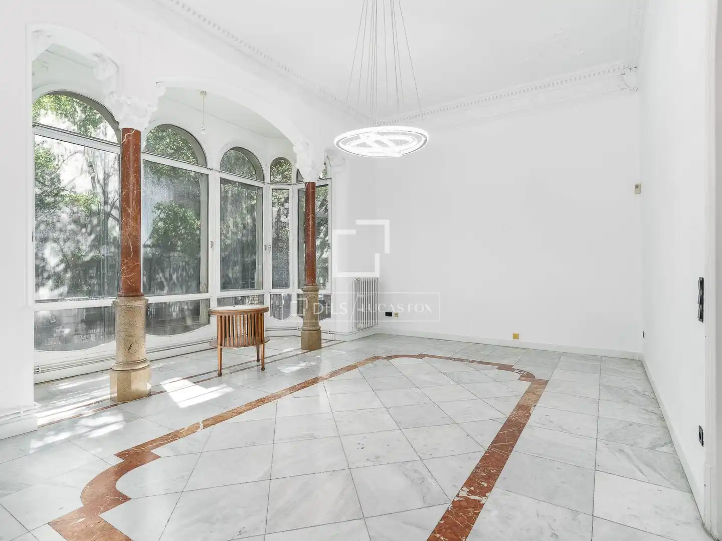 Flat for sale in Barcelona  with Air Conditioner, Terrace and Storage room