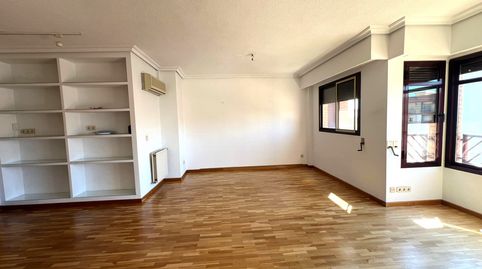 Foto 5 von Wohnung zur Miete in Carrer de Ramon de Castro, Barrio de Patraix, Valencia Capital