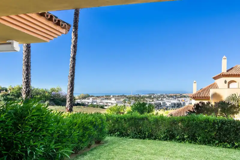 Apartament amb piscina en venda a Nueva Andalucía, imagen 14