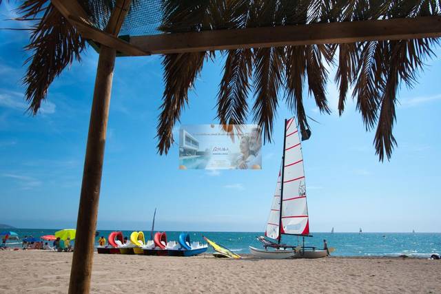 Casa adosada en Venta en CONDE BAU en Voramar