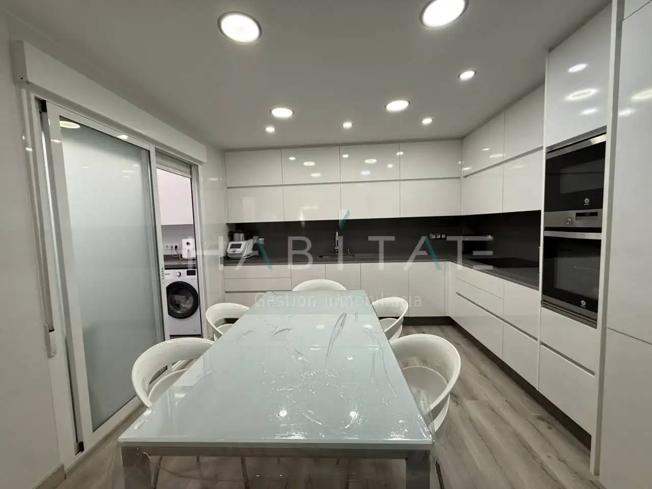 Cocina de Dúplex en venta en Pilar de la Horadada con Aire acondicionado, Terraza y Balcón