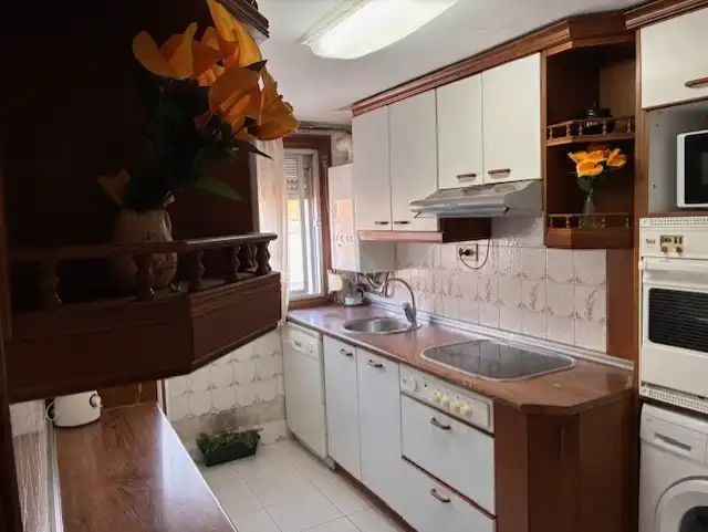 Küche von Wohnung zum Verkauf in Zaragoza mit Klimaanlage, Heizung und Parkett