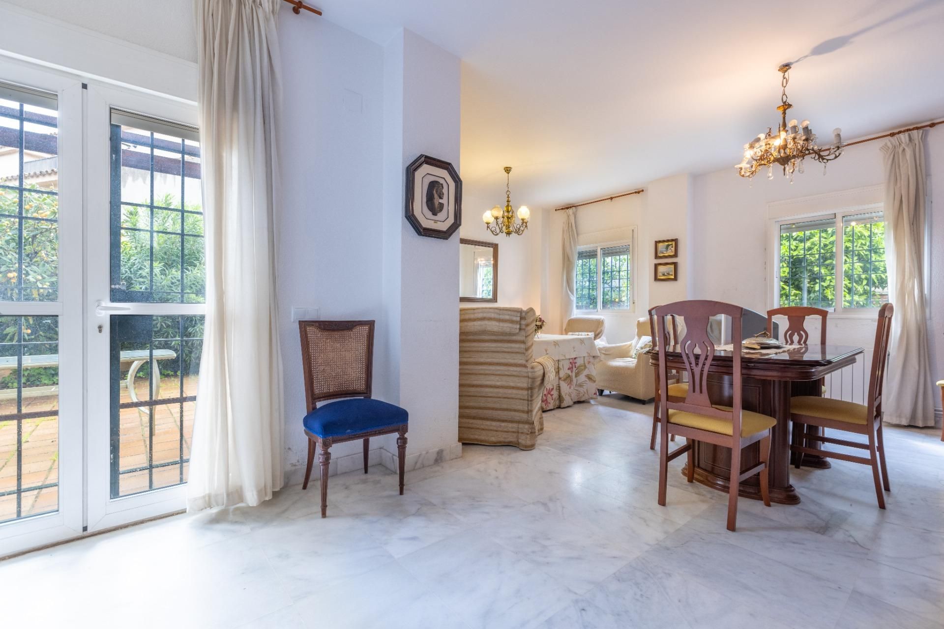 Dining room of Single-family semi-detached for sale in Gines  with Air Conditioner, Heating and Private garden