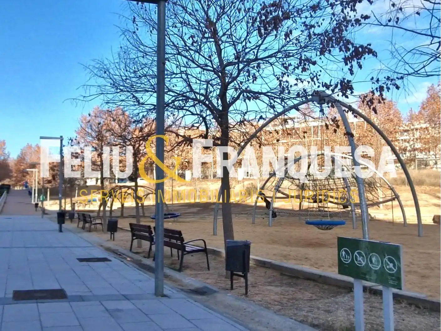 Einzelparkplatz zum Verkauf in de Josep Irla, imagen 3