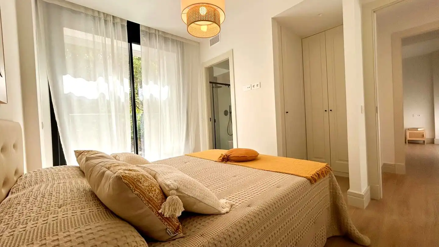 Bedroom of Detached homes for sale in Málaga  with Air Conditioner, Heating and Private garden