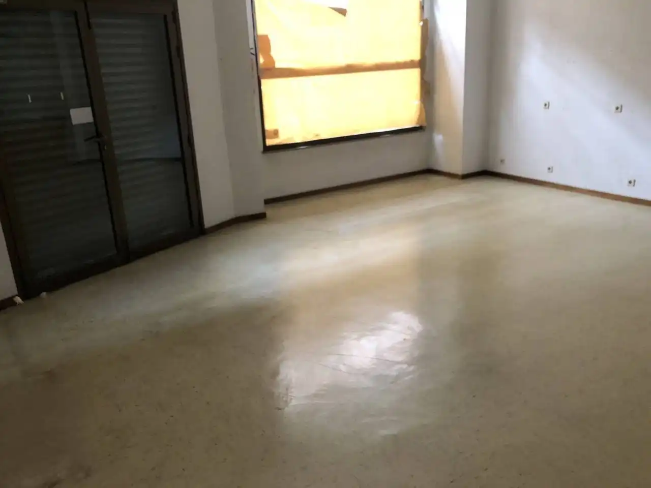 Local comercial en venta en Calle Facetos, imagen 4
