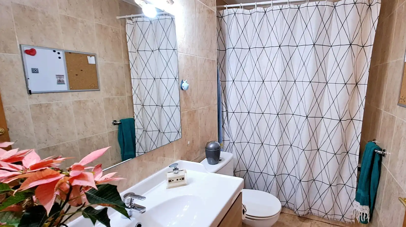 Baño de Dúplex en venta en Malgrat de Mar con Aire acondicionado, Terraza y Amueblado