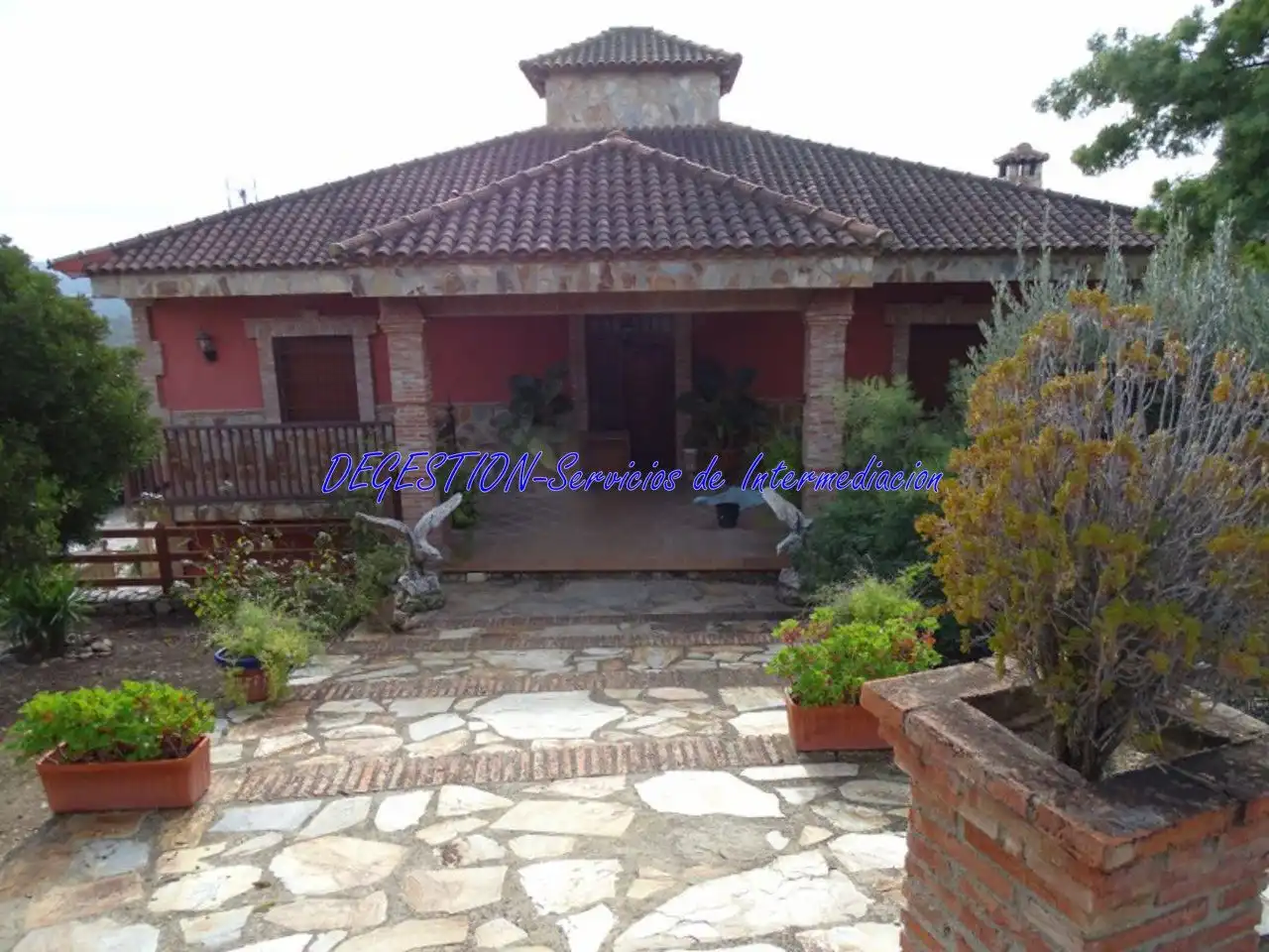 Jardí de Casa o xalet en venda en Guarromán amb Aire condicionat, Jardí privat i Terrassa