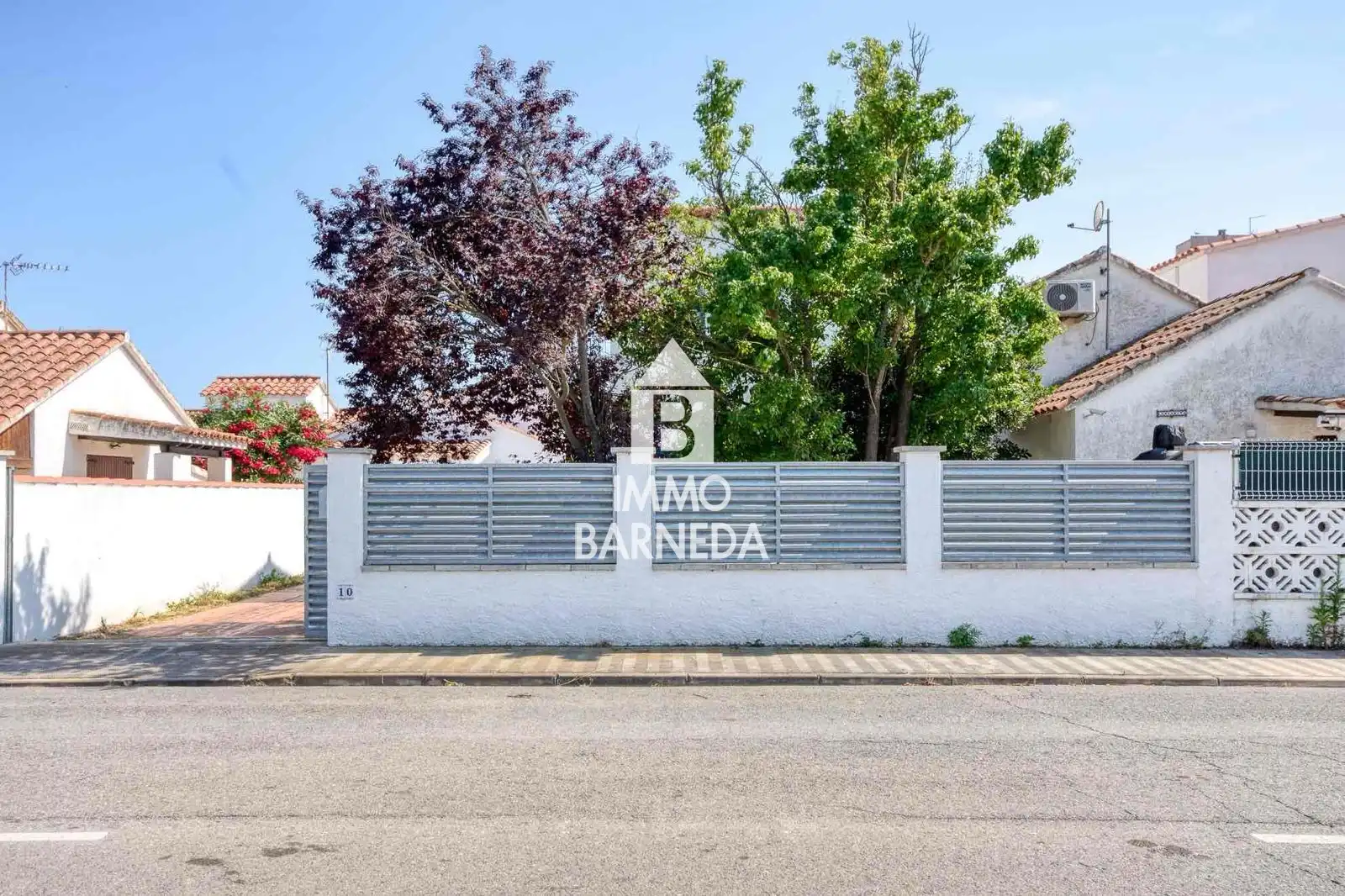 Vista exterior de Casa adosada en venta en Roses con Jardín privado, Terraza y Trastero