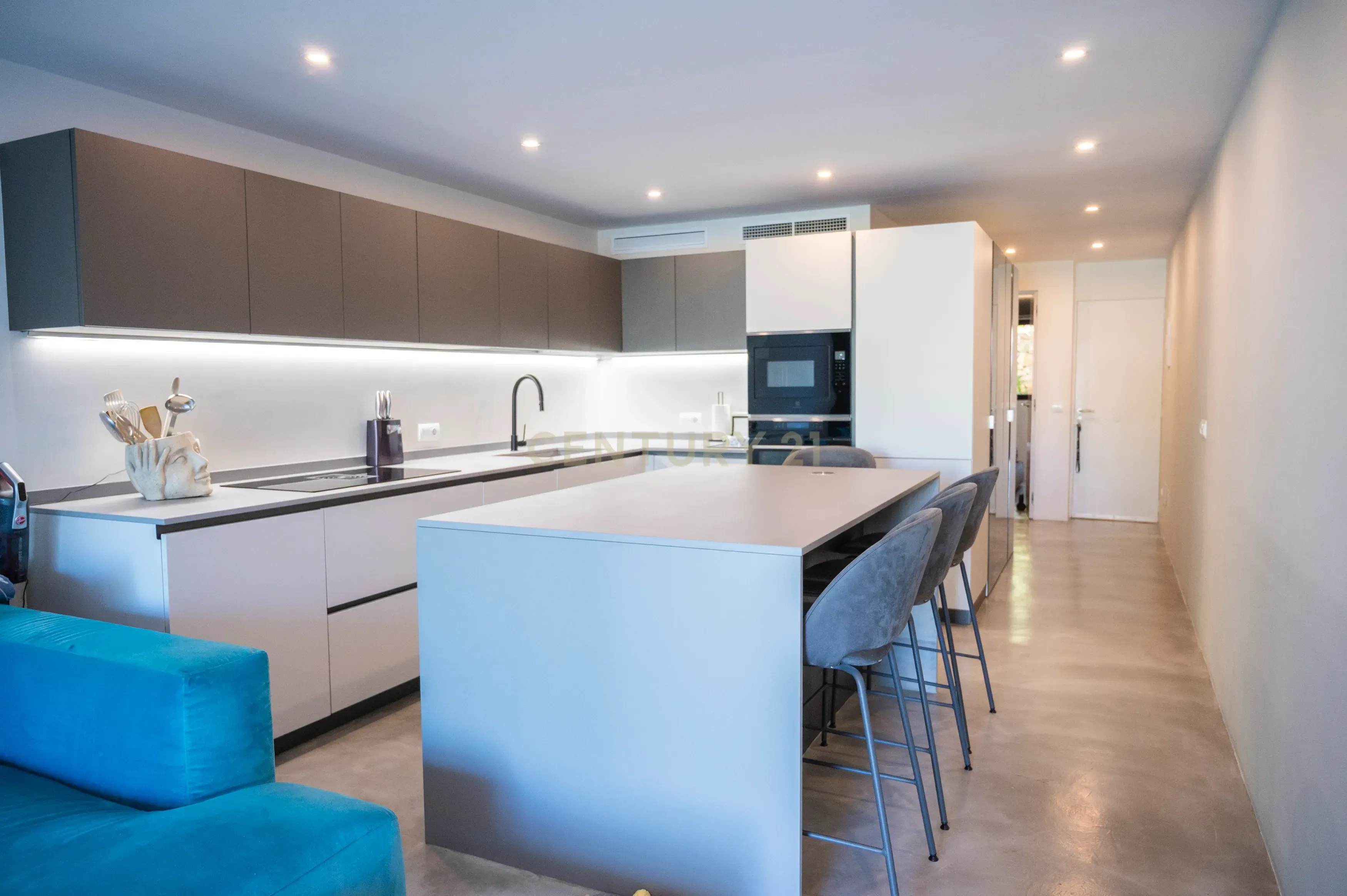 Kitchen of Apartment to rent in Santa Eulària des Riu  with Air Conditioner, Private garden and Community pool