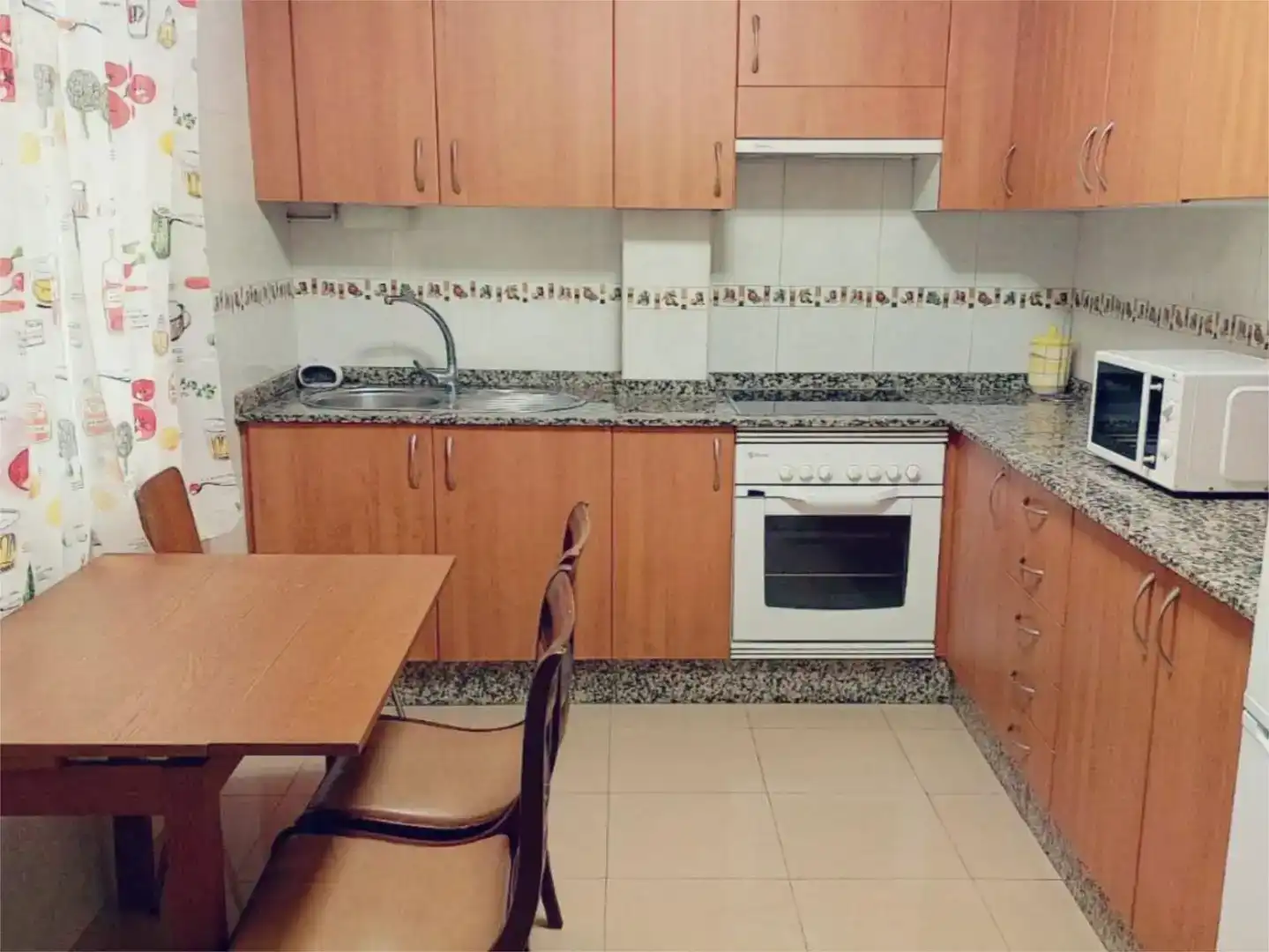 Kitchen of Flat for sale in Vigo 