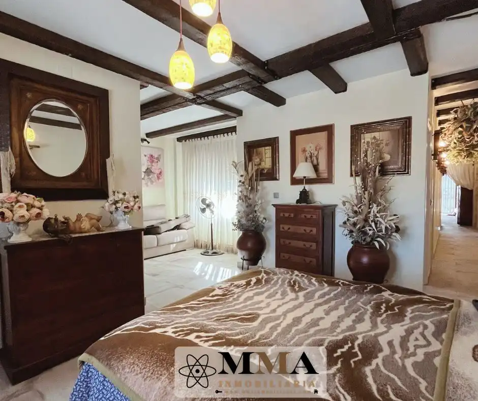 Habitación de Ático en venta en Huelva con Aire acondicionado, Calefacción y Terraza