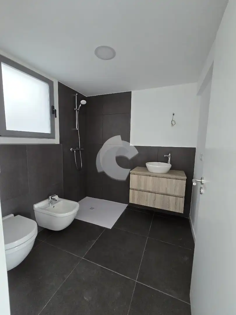 Bathroom of Attic for sale in Ourense Capital 