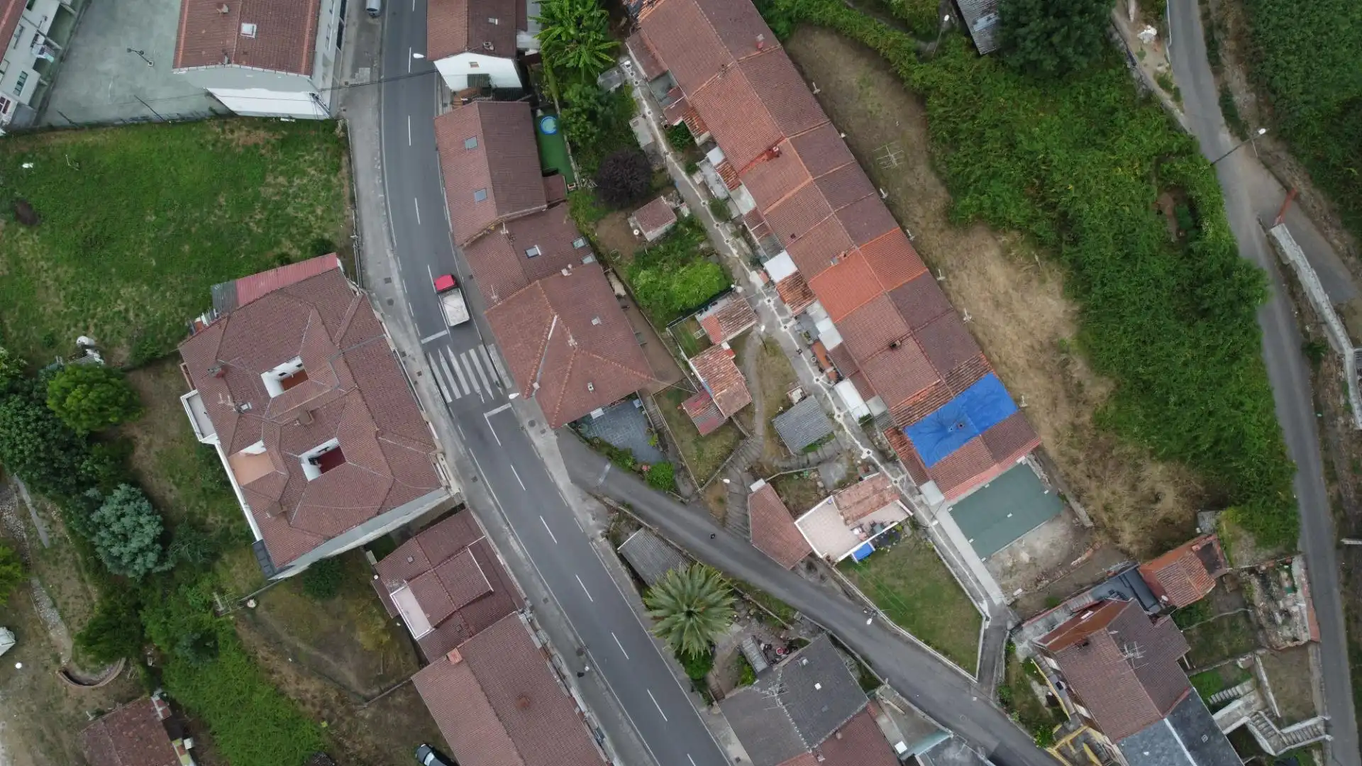 Vista exterior de Casa adosada en venta en Mieres (Asturias)