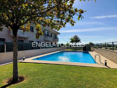 Swimming pool of Apartment for sale in Sanxenxo  with Terrace and Swimming Pool