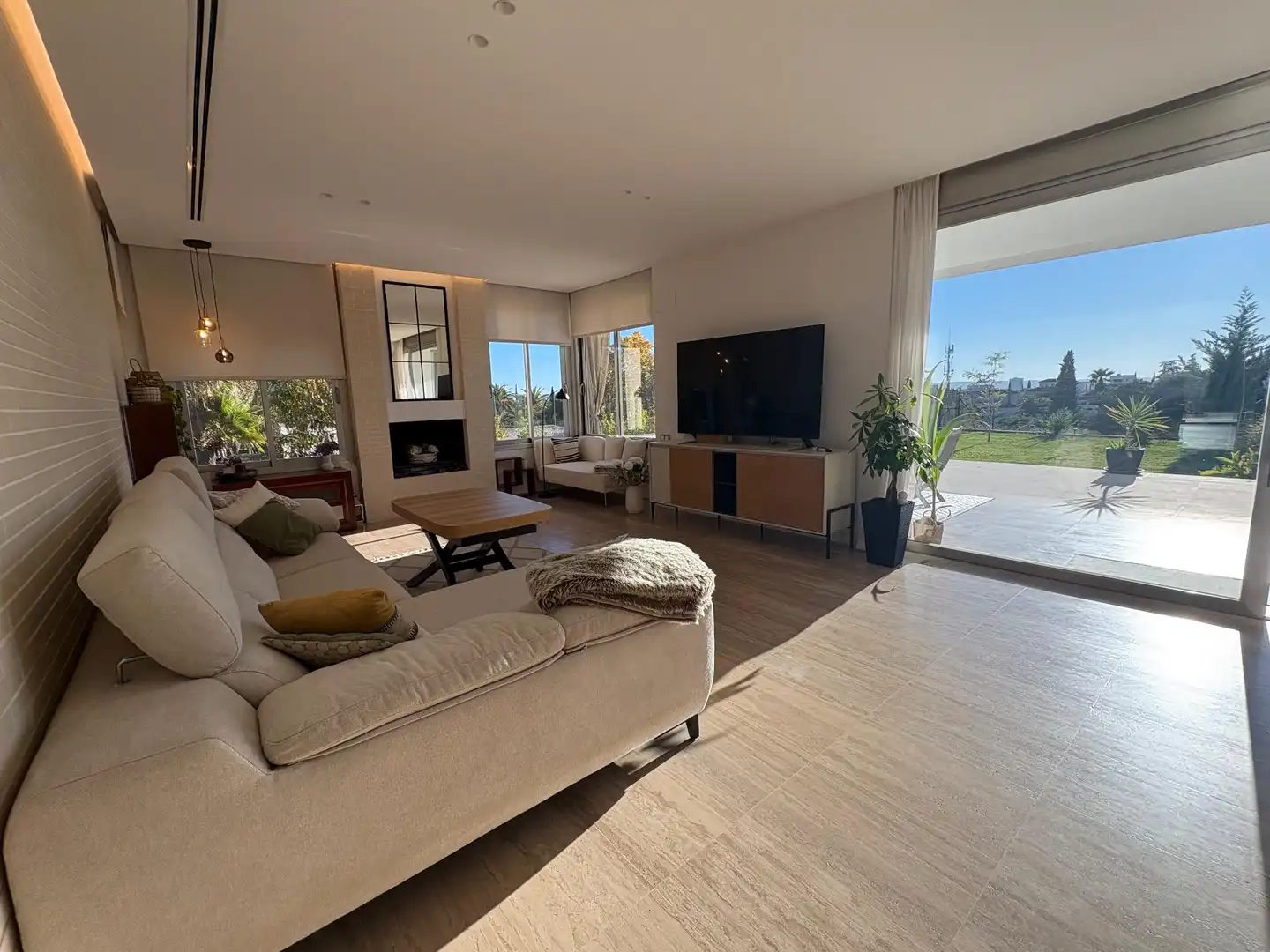 Living room of Houses for sale in Córdoba  with Air Conditioner, Heating and Private garden