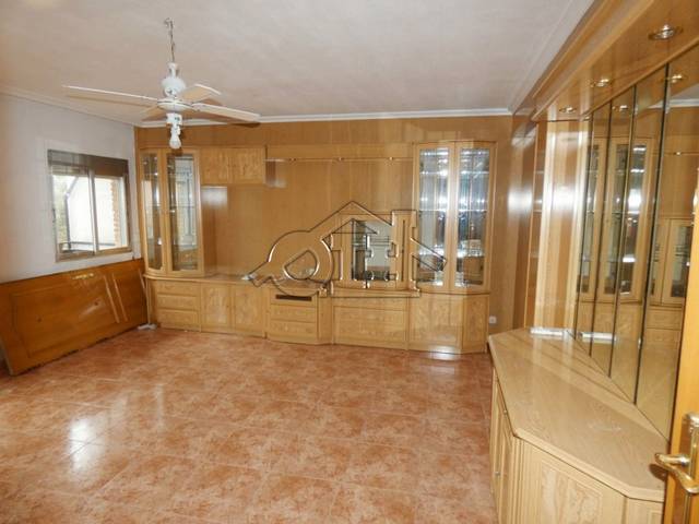 Piso en Venta en Avenida de la Constitución, 64 en Coslada pueblo