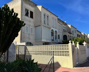 Exterior view of House or chalet for sale in Torrevieja  with Private garden and Terrace